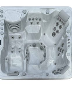 Grand Cayman L hot tub