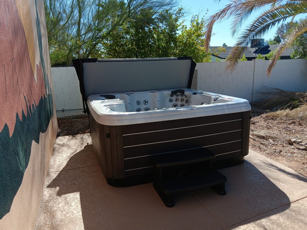 hot-tub-near-me_009